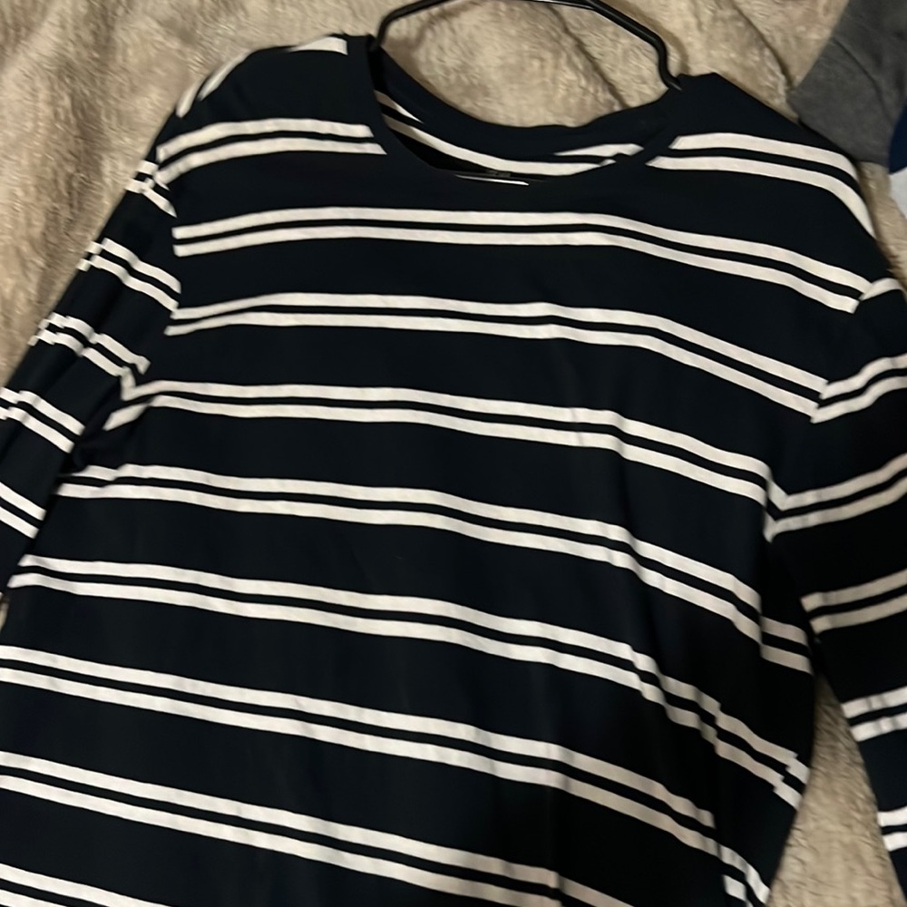 H&m long sleeve striped shirt